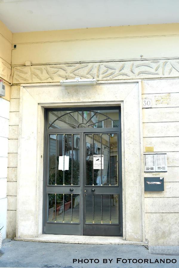 Casa Vacanza La Signorina Rzym Zewnętrze zdjęcie